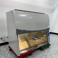 Labconco Logic+ 4' BioSafety Cabinet image 0